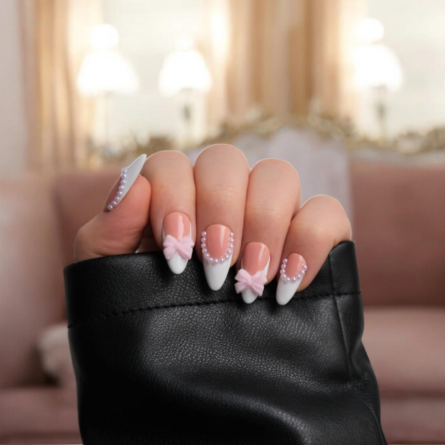 Charming Chic – Gel Nails