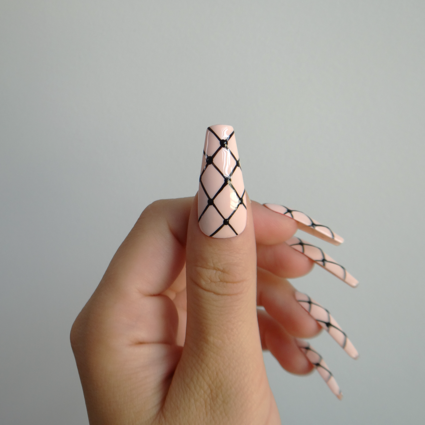 Criss-Cross - Gel Nails