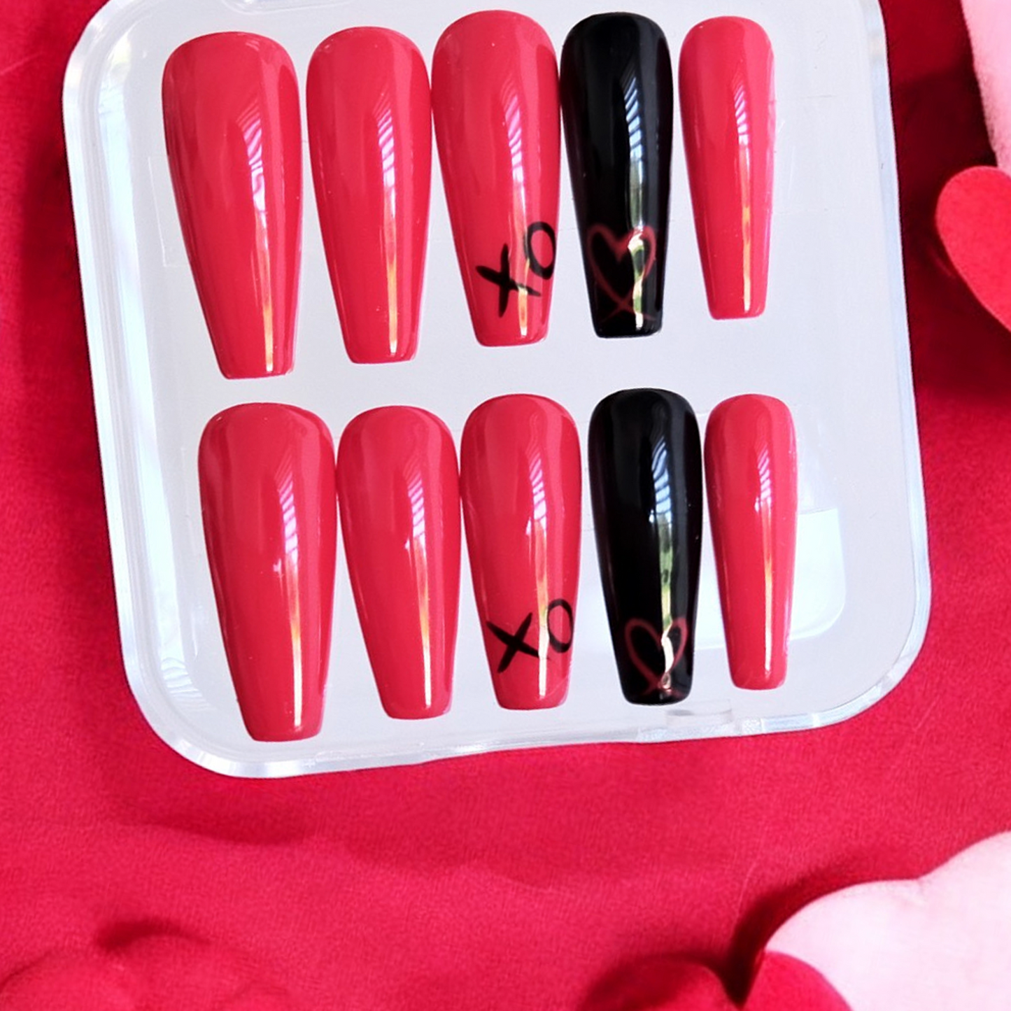 XOXO Affair - Gel Nails